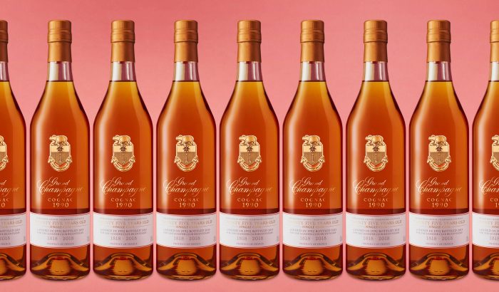 Leander Club celebrates 200 years with an ‘early landed 1990’ limited edition vintage Grand Champagne Cognac designed by bluemarlin